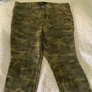 high rise universal leggings from the GAP